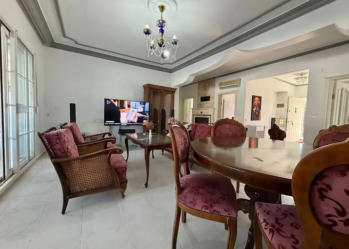 Dalyan Grand Garden Villa *